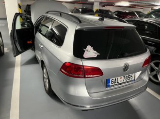 VW Passat