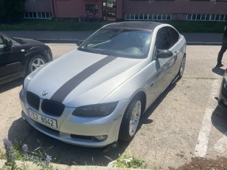 BMW 325i Coupe