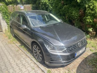 VW Passat