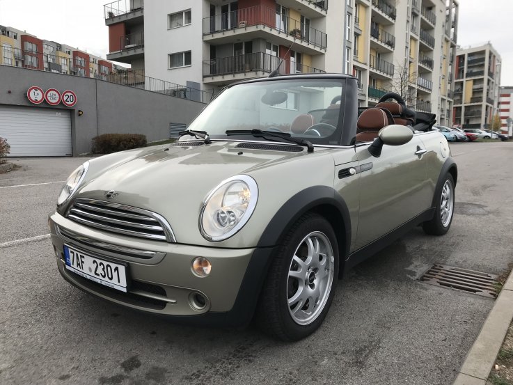 Mini Cooper Cabrio 1,6 16V Sidewalk - PRODÁNO